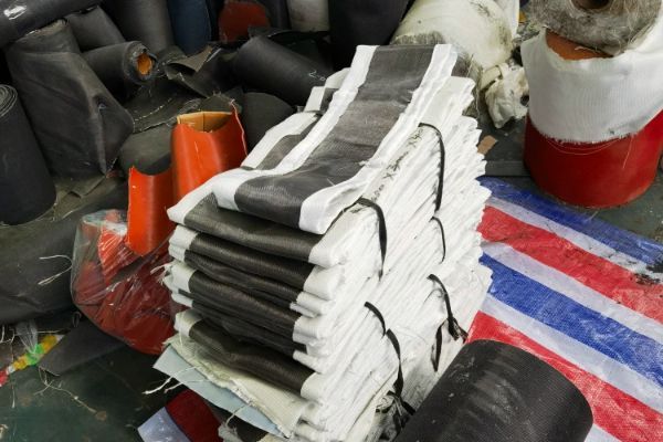 非金属补偿器蒙皮