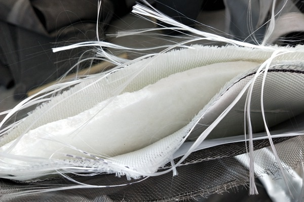 非金属柔性蒙皮