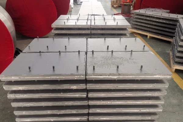 三合一耐磨陶瓷衬板