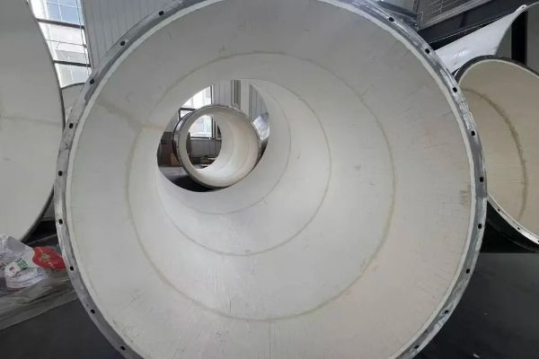 内衬陶瓷不锈钢管